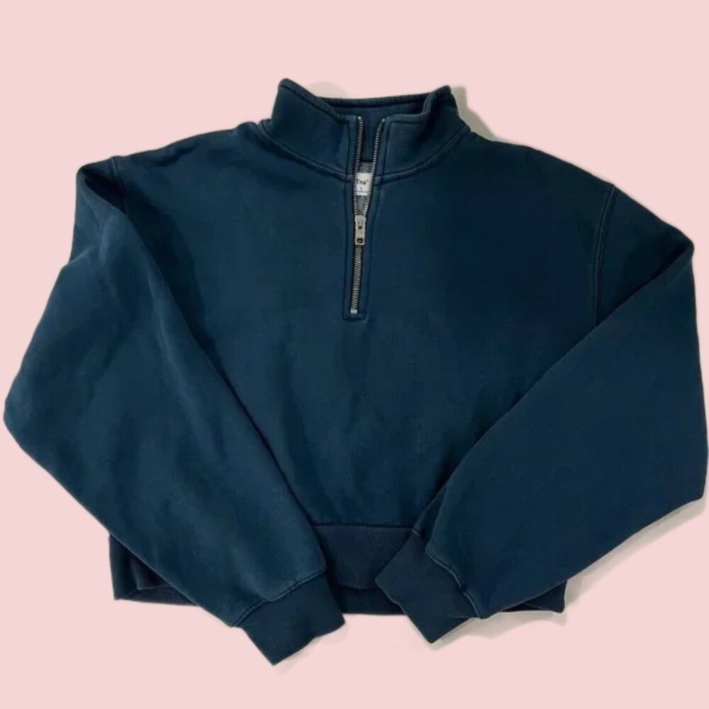 Women's Top "Aritzia TNA"  Blue Airy Fleece Cropped 1/4 Zip Sweatshirt Size L